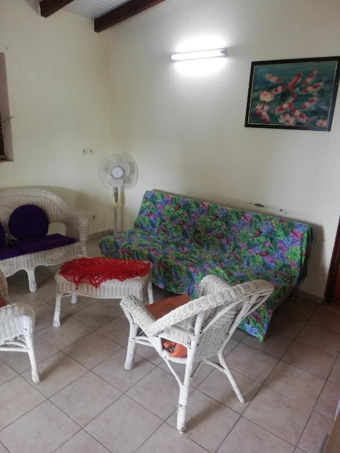 Appartement avec vue sur mer Bouillante Extérieur photo